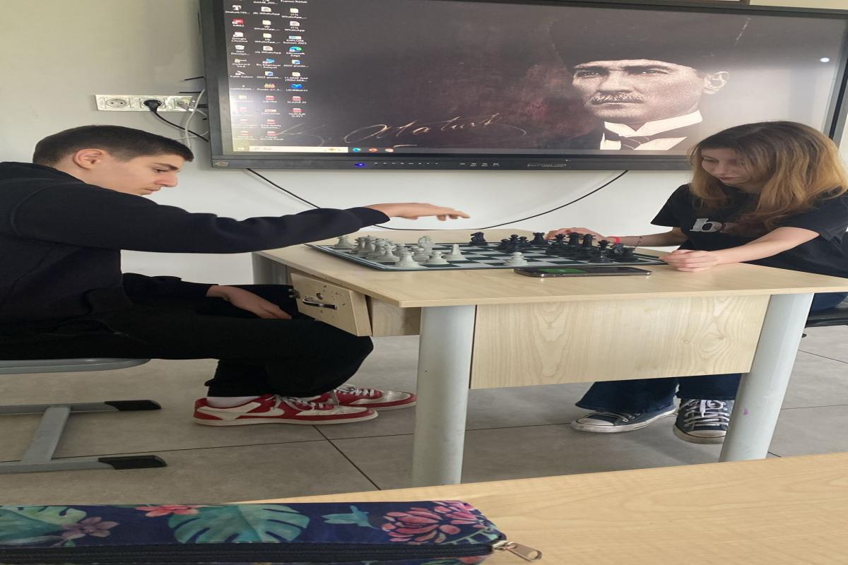 Özel Üsküdar Birey Anadolu Lisesi