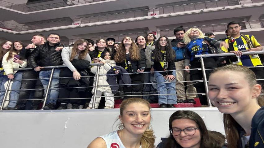 FENERBAH&Ccedil;E & BAH&Ccedil;ELİEVLER KADIN VOLEYBOL MA&Ccedil;I